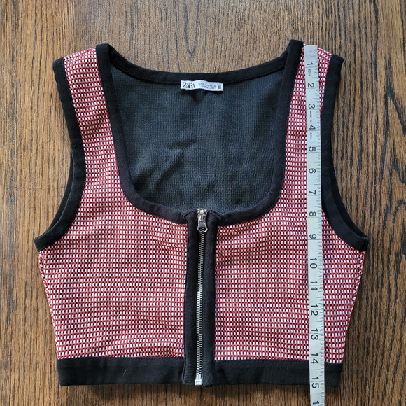 ZARA Red Black White Cropped Zippered Front Sleeveless Top Size Women's Small - Picture 6 of 8